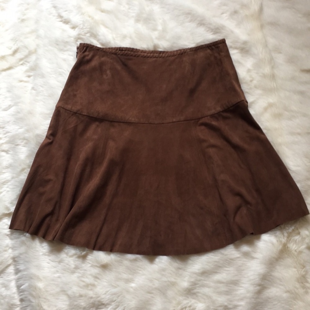 Ralph Lauren Brown goat suede skirt . NWOT. Vintage. Size 10.‍‍‍‍‍‍‍‍‍‍‍…‍‍‍
